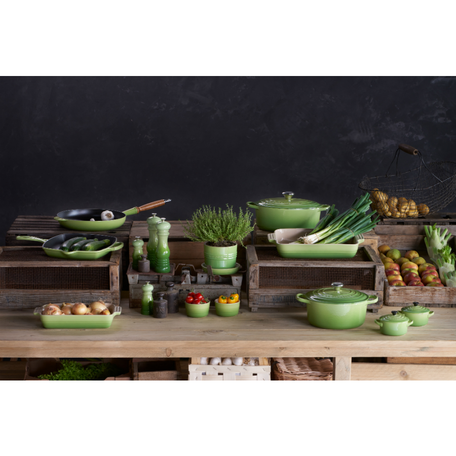 Кастрюля чугунная Le Creuset, Ø24 см, зеленая 21177244262430 - Вид №9