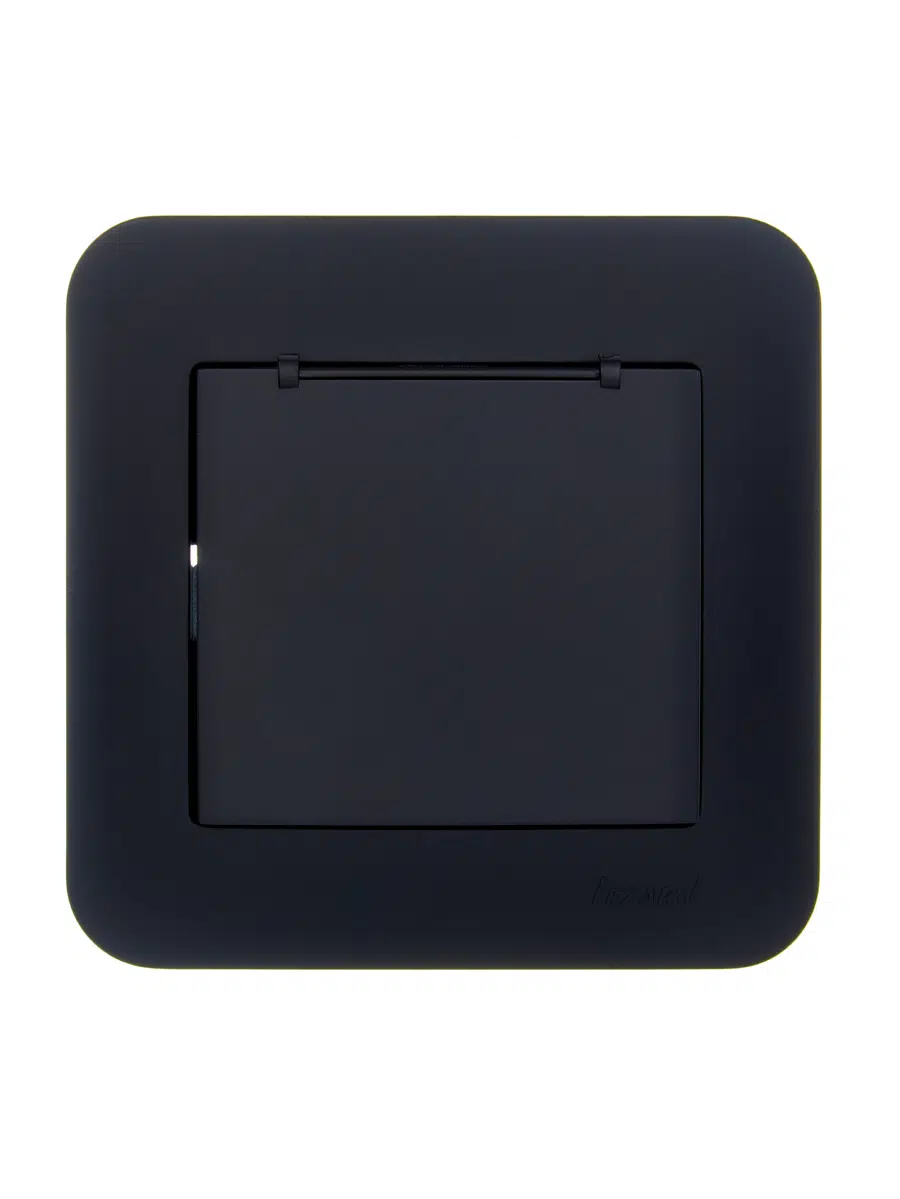 ASTI Розетка с/з с крышкой ПБТ чёрный бархат LEZARD 7081-4242-123B