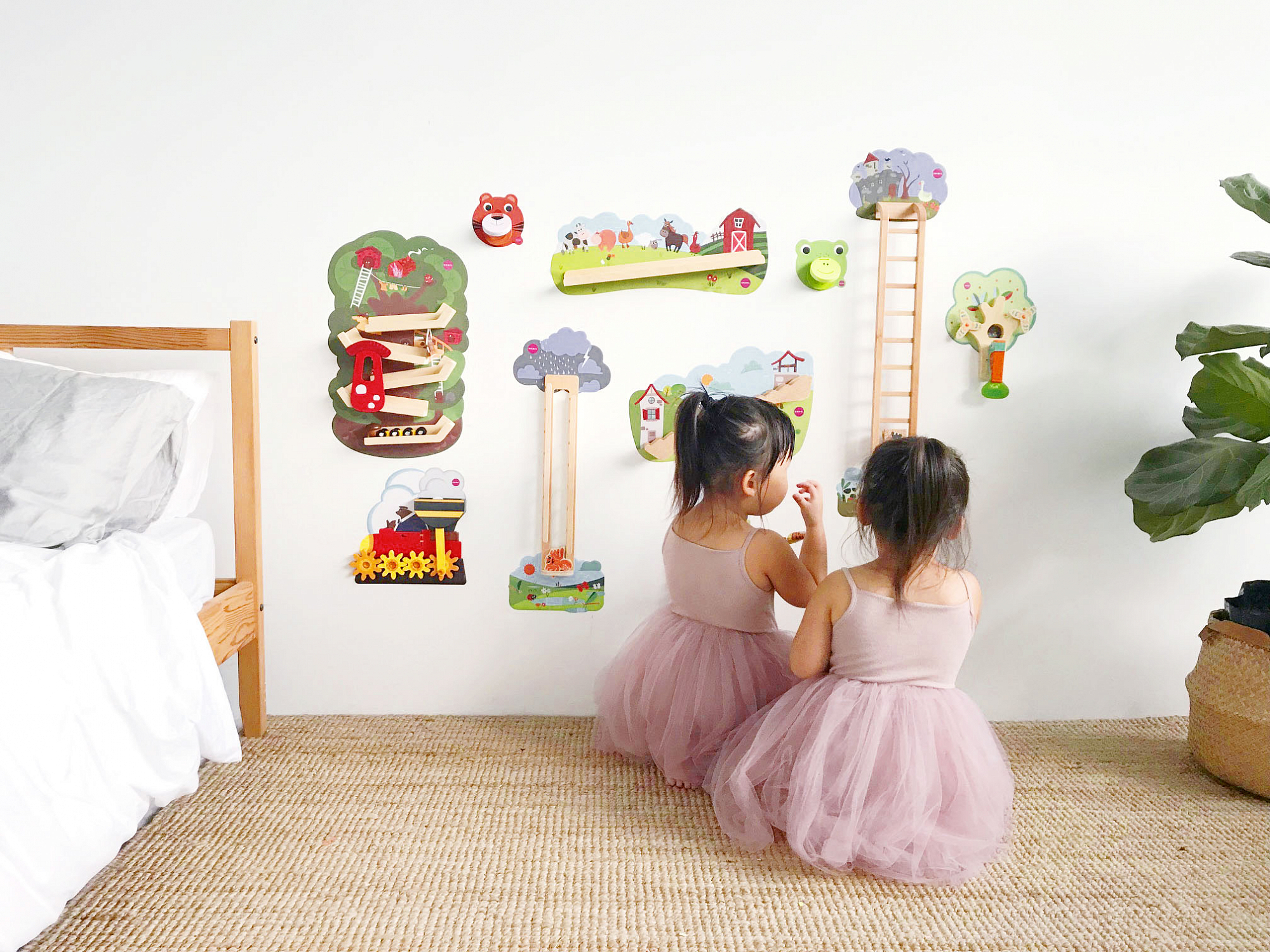 Развивающая игрушка на стену Vertiplay "Паучок Бибси" ORIBEL  322603 Разноцветный Santreyd  - Вид №6