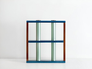 ВАЗа ручной работы из анодированного алюминия