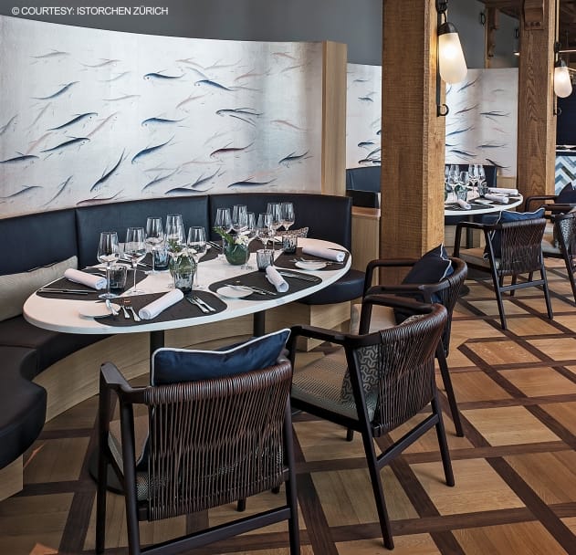 Стул из массива дерева с подлокотниками Flexform Chrono ARCH-00121589 - Вид №1