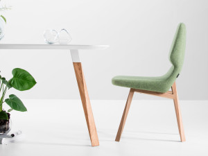 Мягкий стул