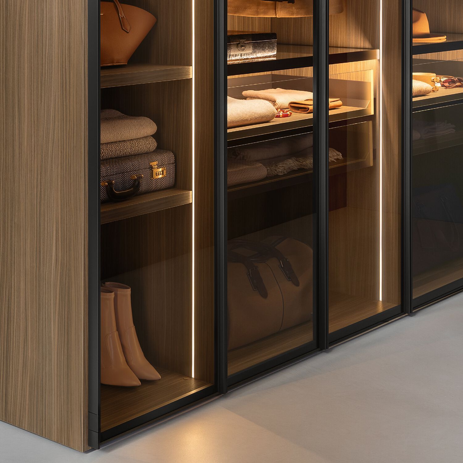 Деревянный и стеклянный настенный шкаф с книжными дверцами Zalf Alterna ARCH-00093668 - Вид №3