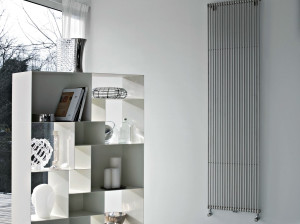 Вертикальный водонагреватель с клапанами