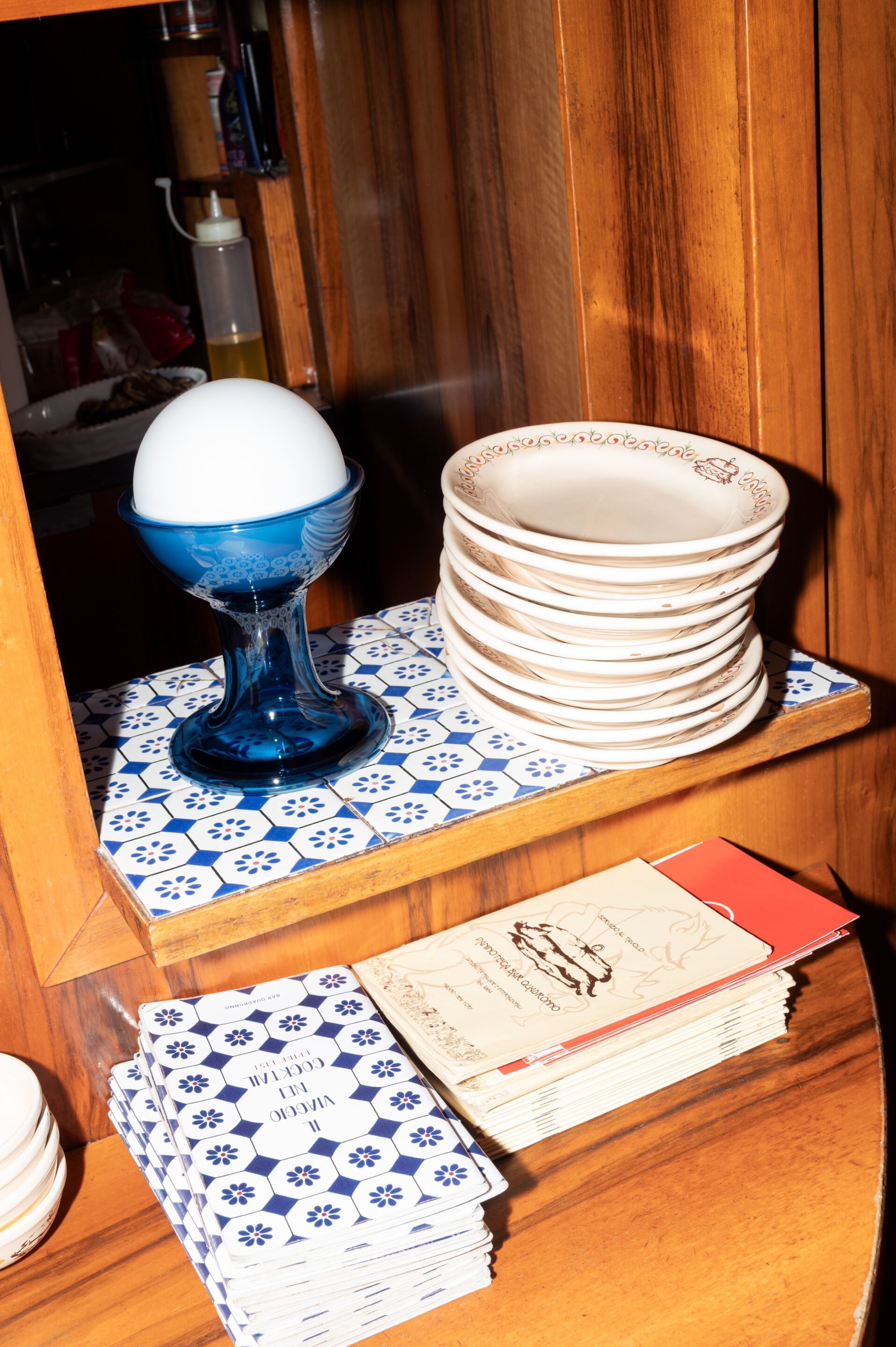 Стеклянная светодиодная настольная лампа Established&Sons GELATO ARCH-00054720 - Вид №48