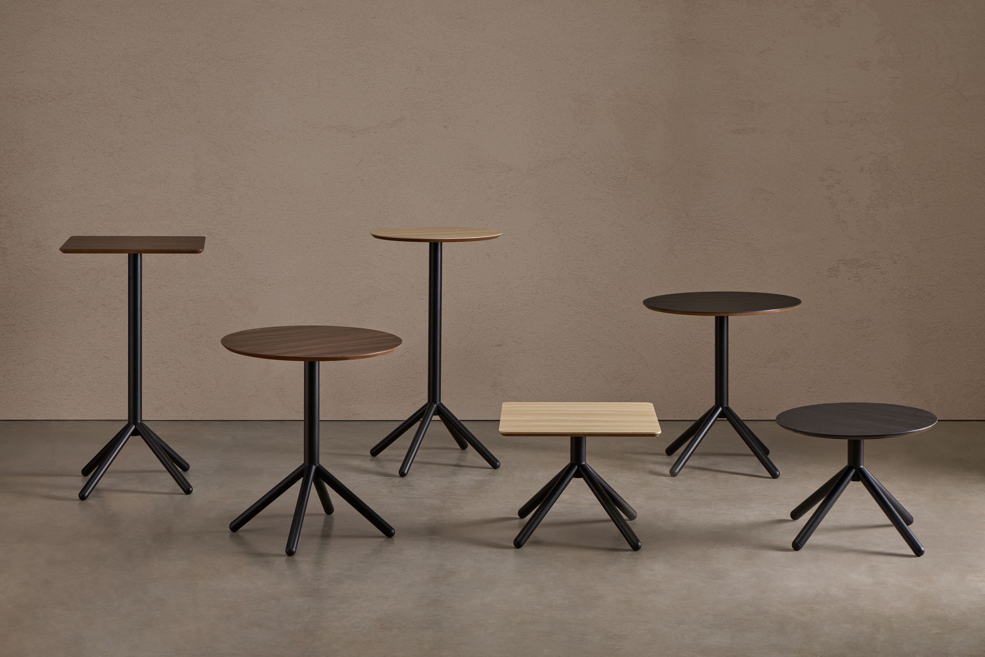 Высокий квадратный стол из ясеня Blasco&Vila Nomad ARCH-00137997 - Вид №8