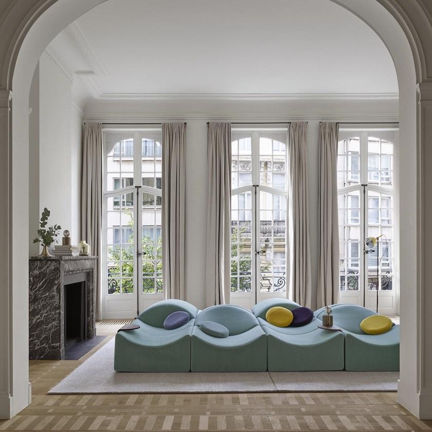 Ligne Roset Низкий сервисный столик из дерева Asmara 15801000 - Вид №3