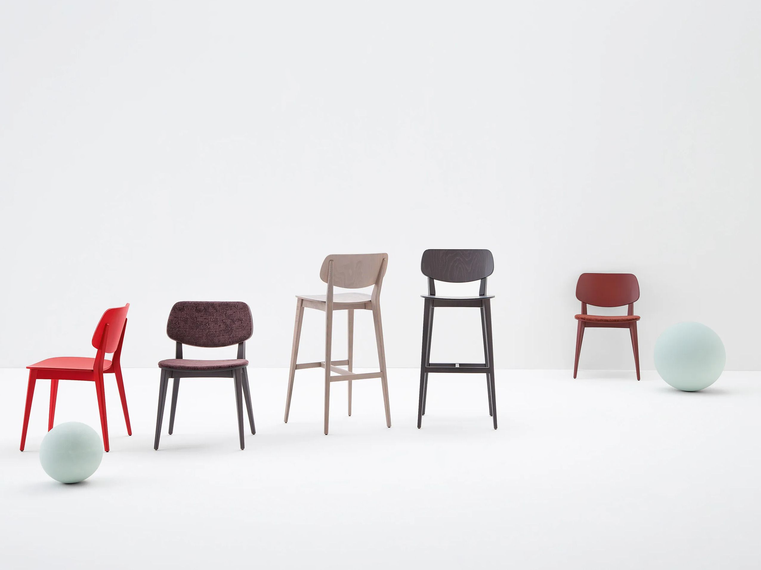 Высокий табурет из бука Billiani Doll ARCH-00096015 - Вид №1