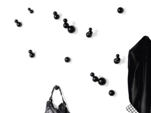 Вешалка из бука