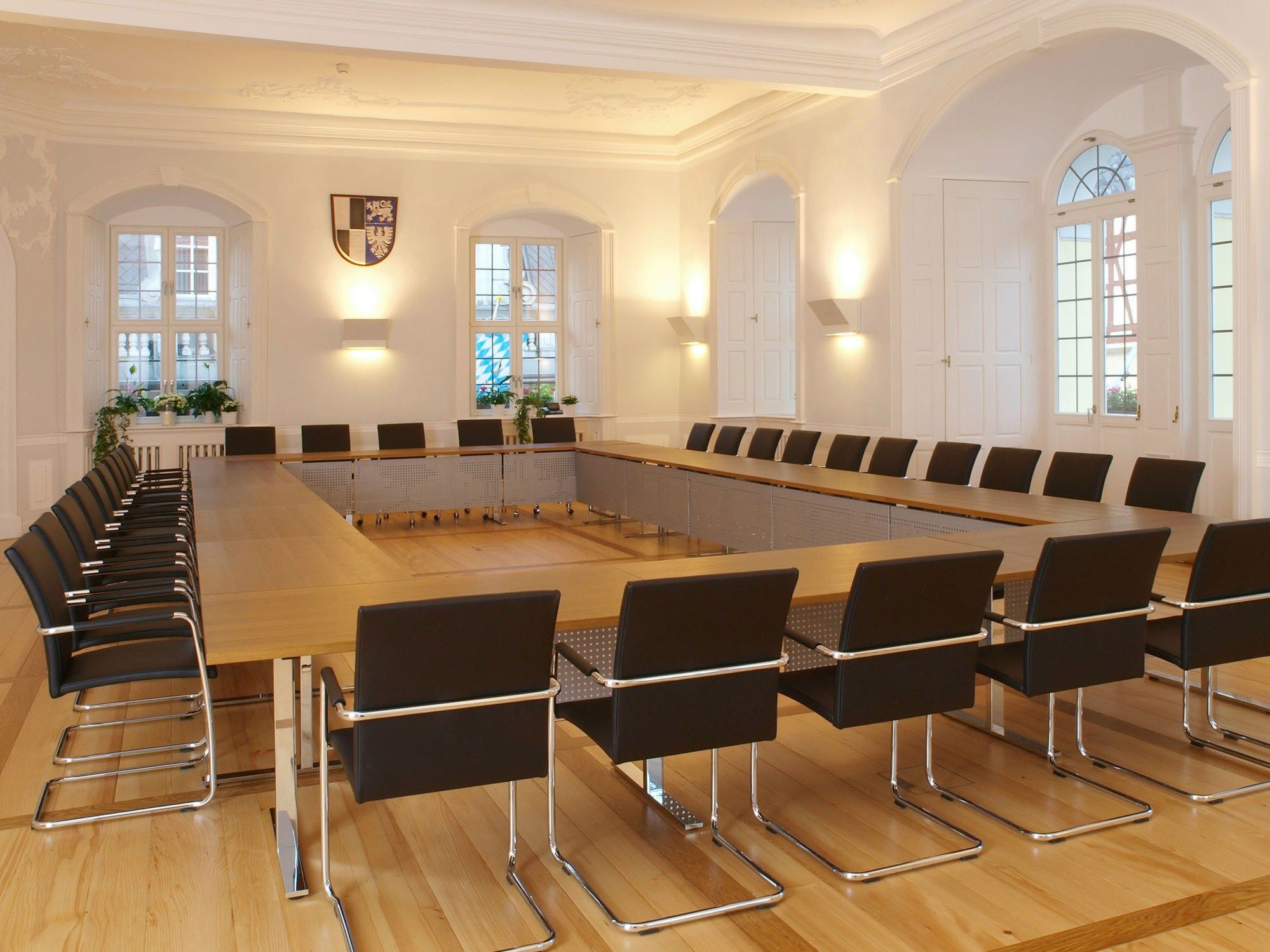 Деревянный модульный стол для совещаний Spiegels .intra ARCH-00097854