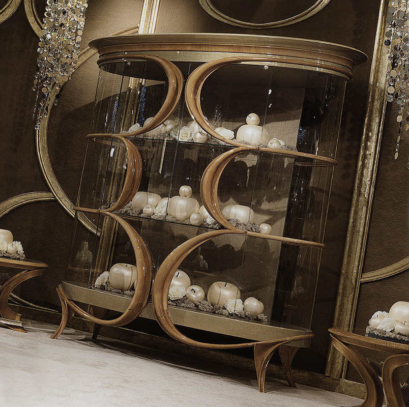 Витрина  RIVATELIER 212 Alea