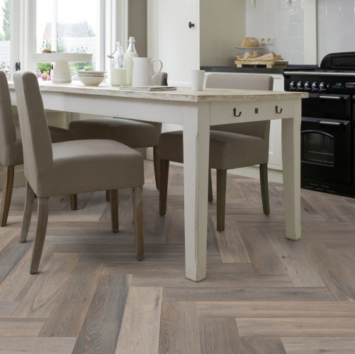 Паркет Ёлка Solidfloor New classic Кэнтрбери Дуб Натур с брашью (Текстурированная) 610х122 мм 1194938 - Вид №8