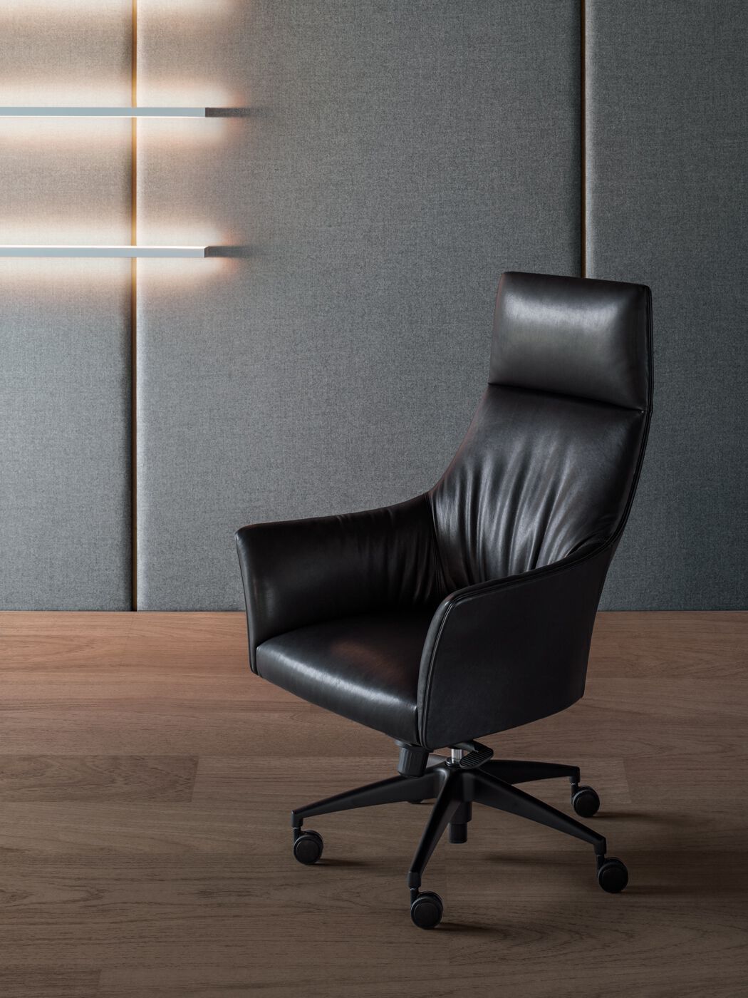 Кожаное офисное кресло с высокой спинкой i 4 Mariani седло ARCH-00040305 - Вид №2