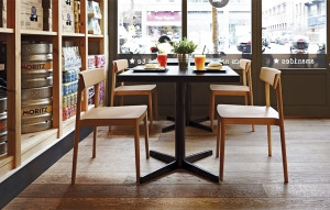 037516 Стул Andreu World Smart