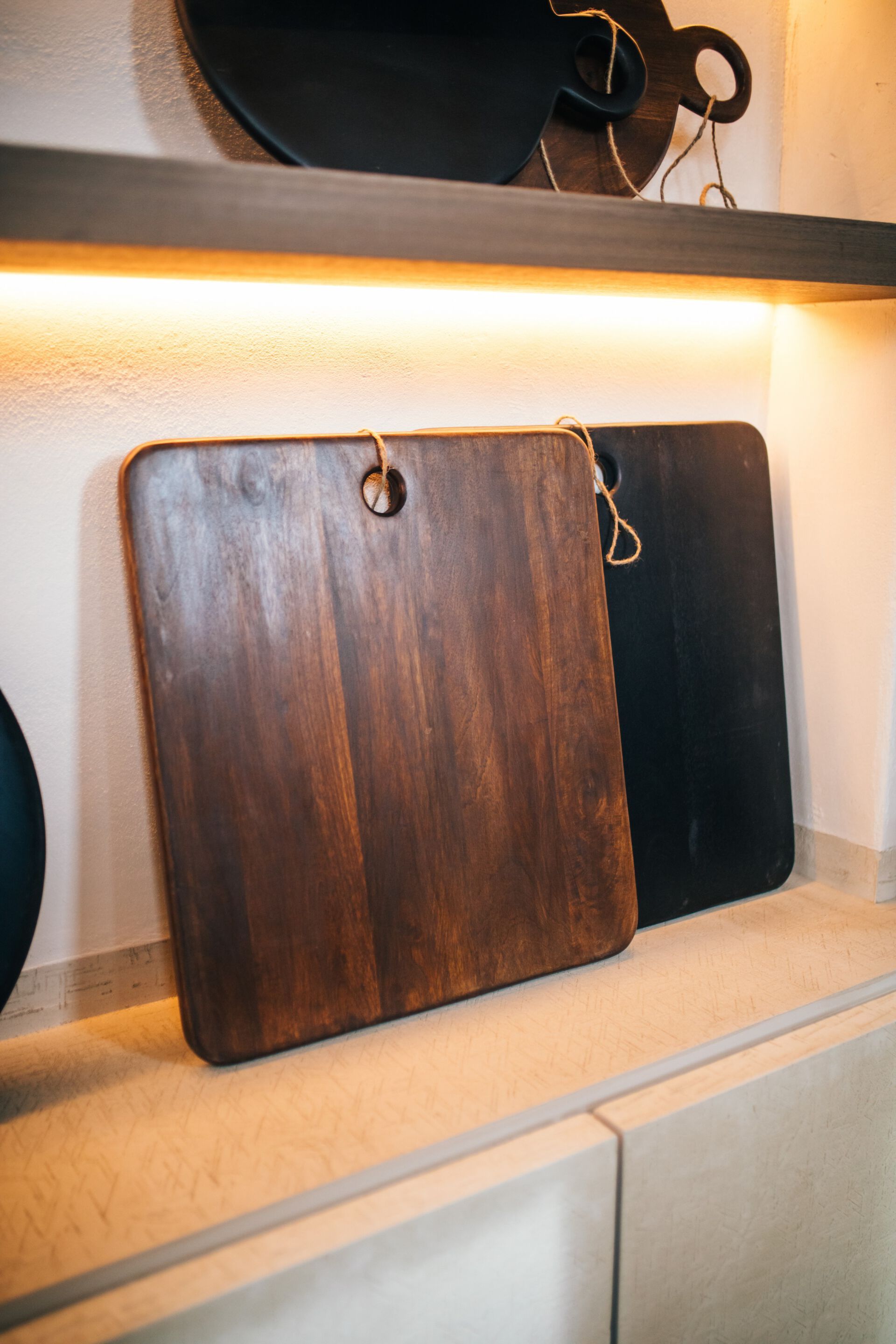 Прямоугольная разделочная доска из манго POMAX STANFORD ARCH-00135514 - Вид №4