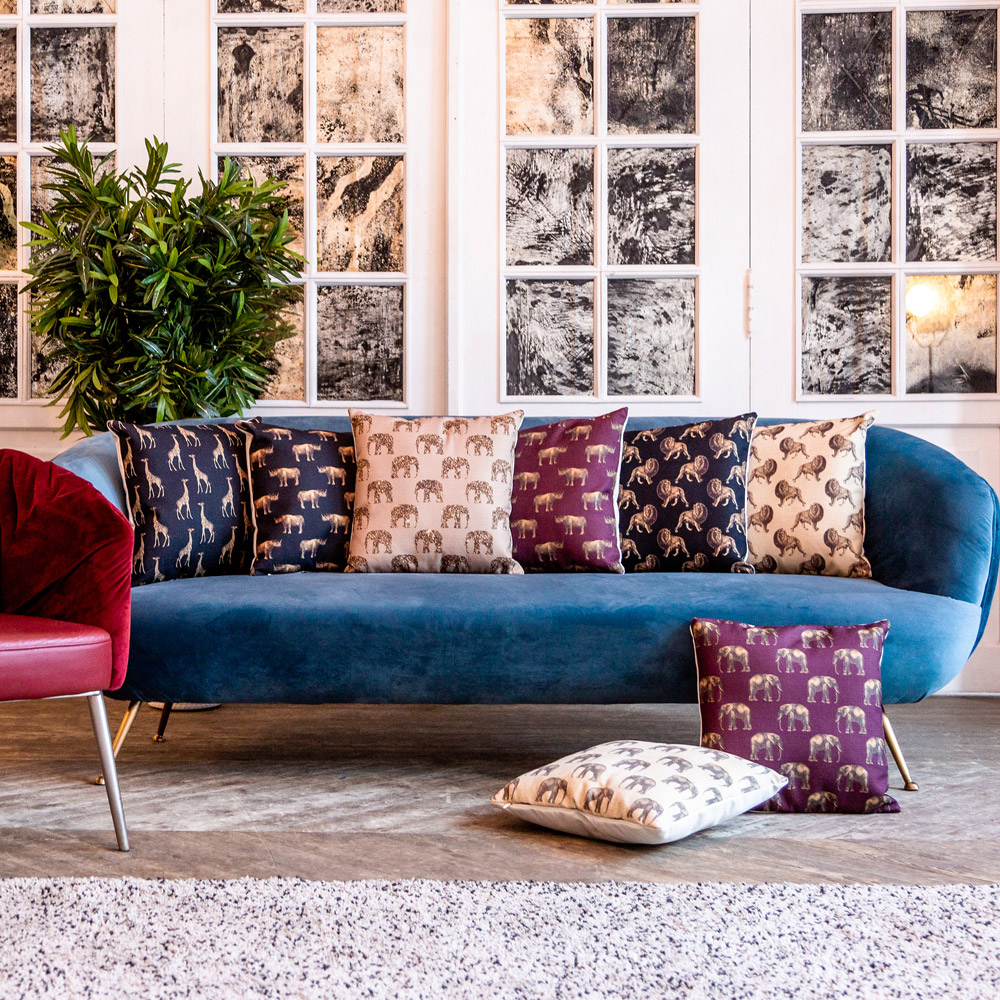 5115136 Интерьерная подушка «Группа слонов в бежевом» Object Desire  - Вид №4