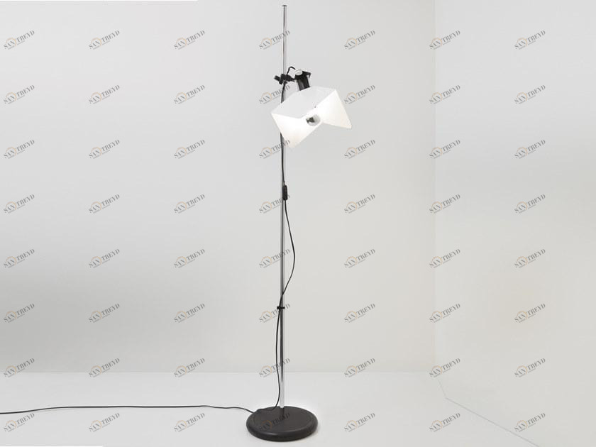 Stilnovo Торшер из железа Triedro 8994