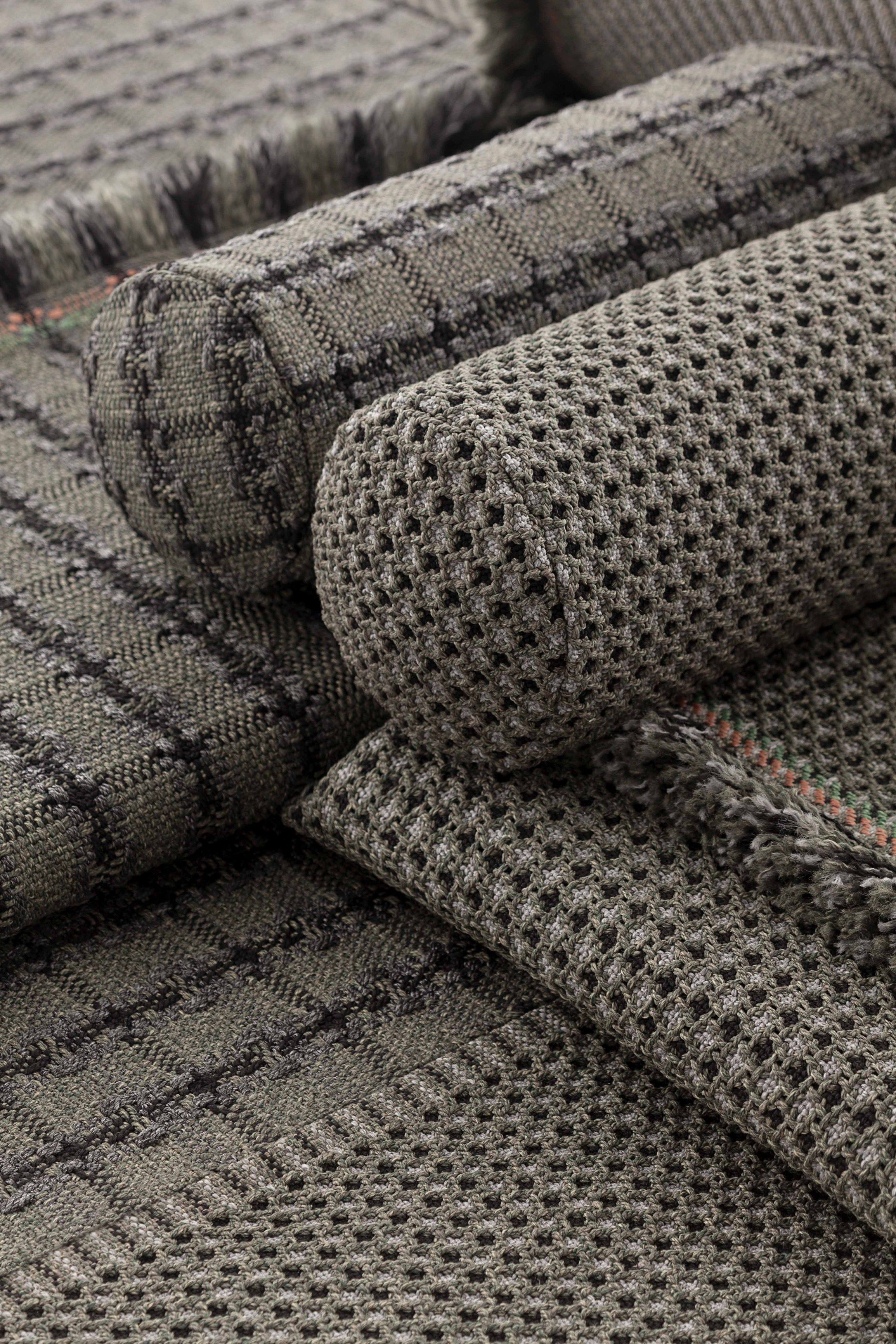 Наружная полипропиленовая клетчатая цилиндрическая подушка GAN садовые слои ARCH-00010161 - Вид №1