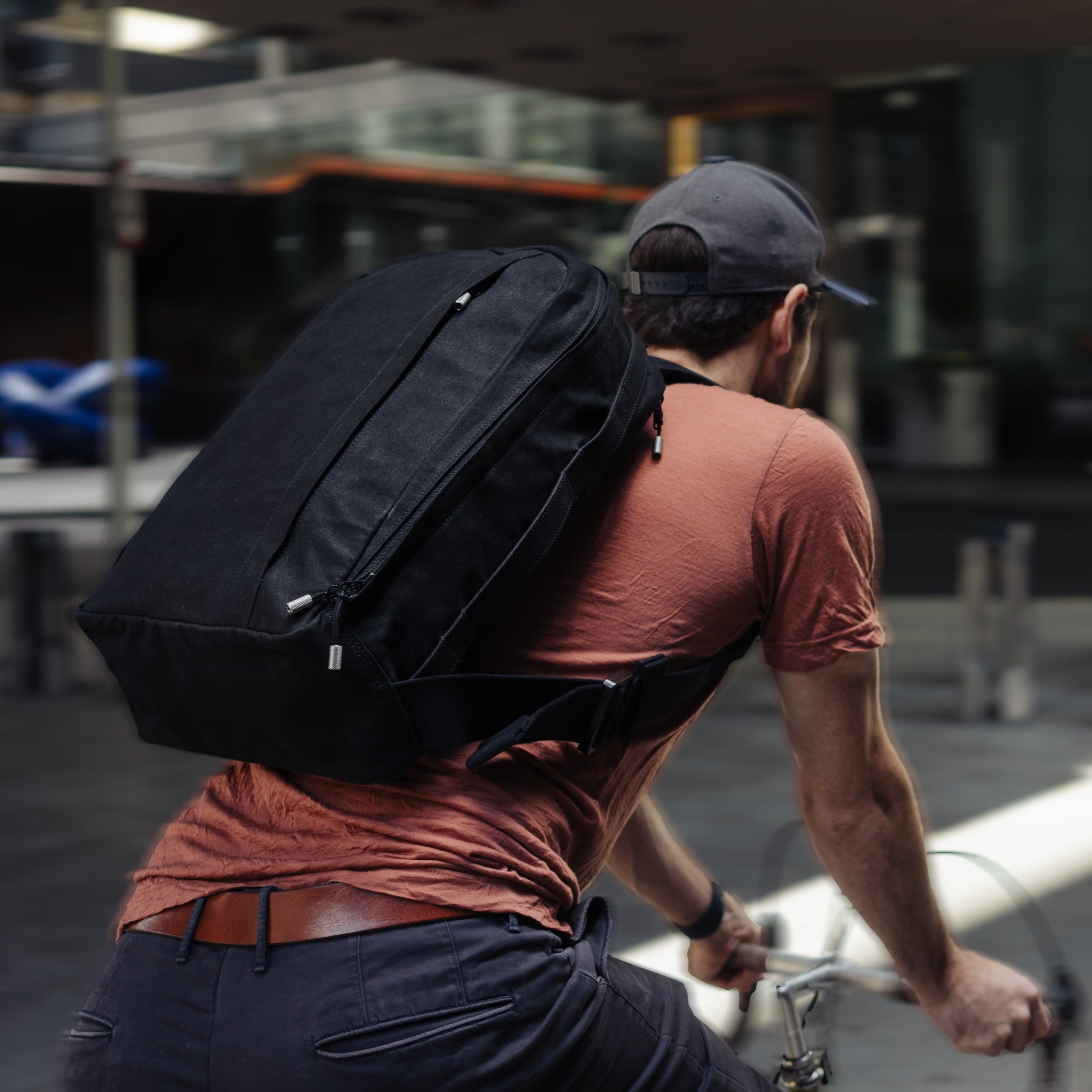 W301BLA-SAN-BRA Everyday Pack 21L - Песок / Латунь Wingback  - Вид №24