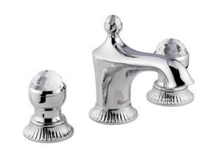 98033VSWCR Смеситель The One для раковины на 3 отверстия. Металлические ручки + прозрачные кристаллы, цвет хром