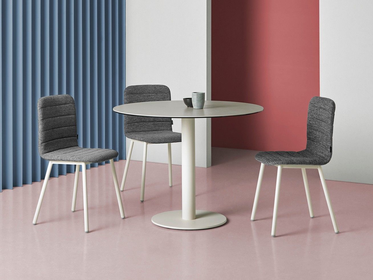 Круглый керамический стол MOBLIBERICA ARCH-00068716