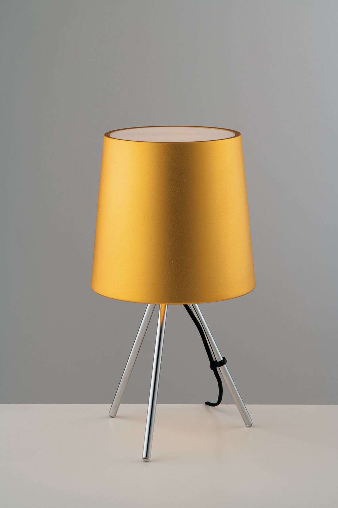 Алюминиевая настольная лампа Fan Europe Lighting дизайн окружающего света ARCH-00126937 - Вид №4