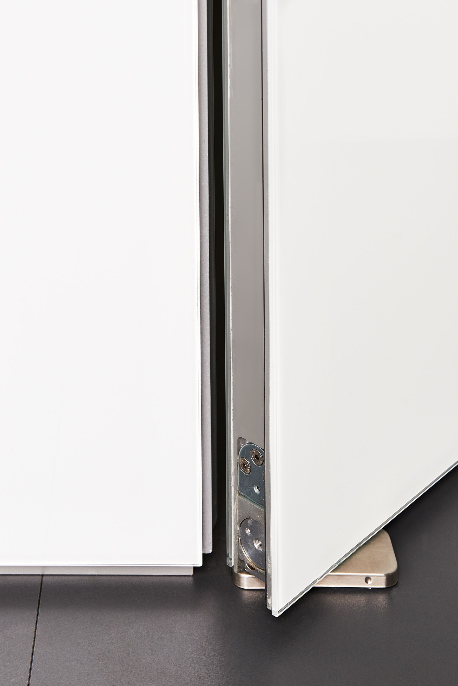 Перегородки в полный рост для туалетов Schäfer Trennwandsysteme VENTO ARCH-00122445 - Вид №7