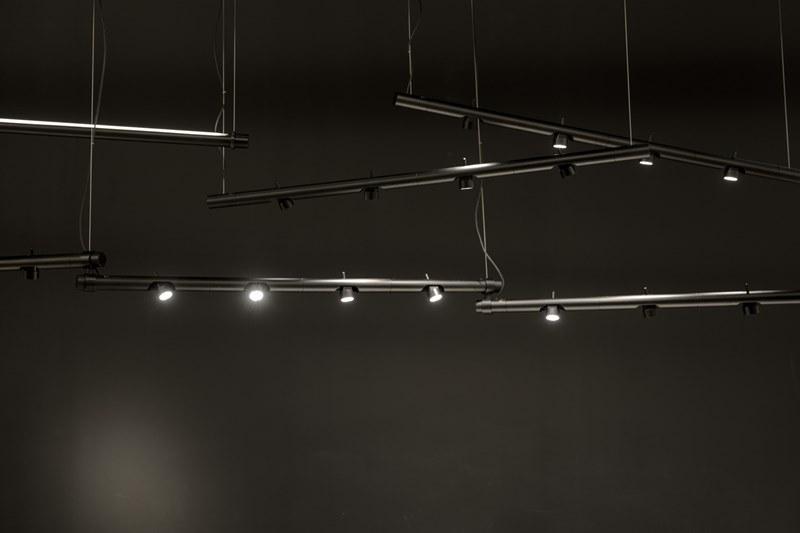 Martinelli Luce Регулируемый светодиодный подвесной светильник из алюминия Calabrone 2090 - Вид №7
