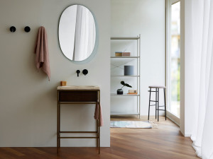 Напольный умывальник с дверцами