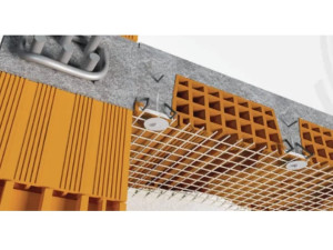 Система защиты от ударов