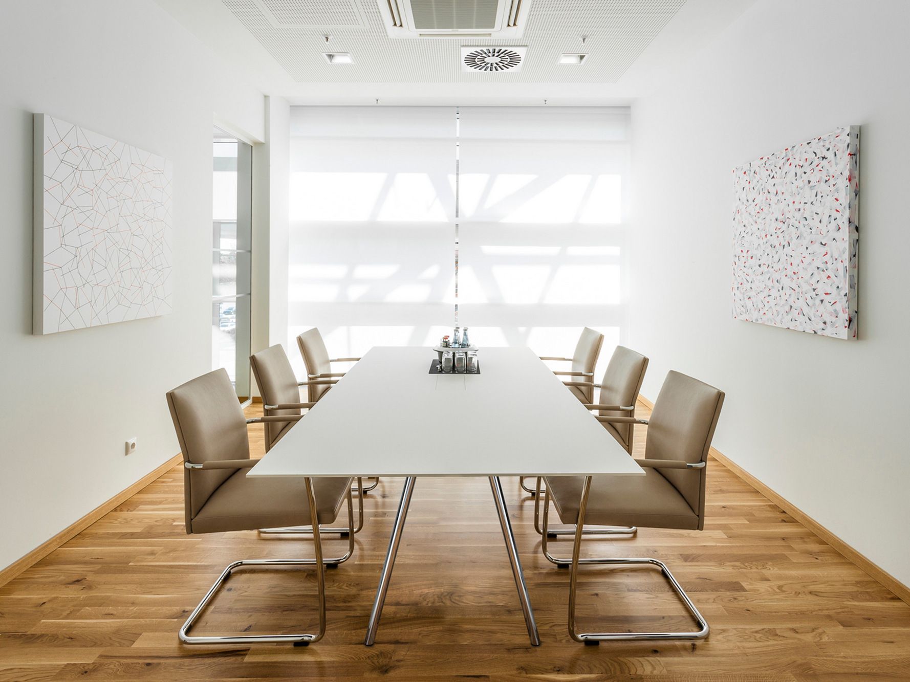 Консольный штабелируемый стул с подлокотниками Spiegels .pablo ARCH-00050139 - Вид №6