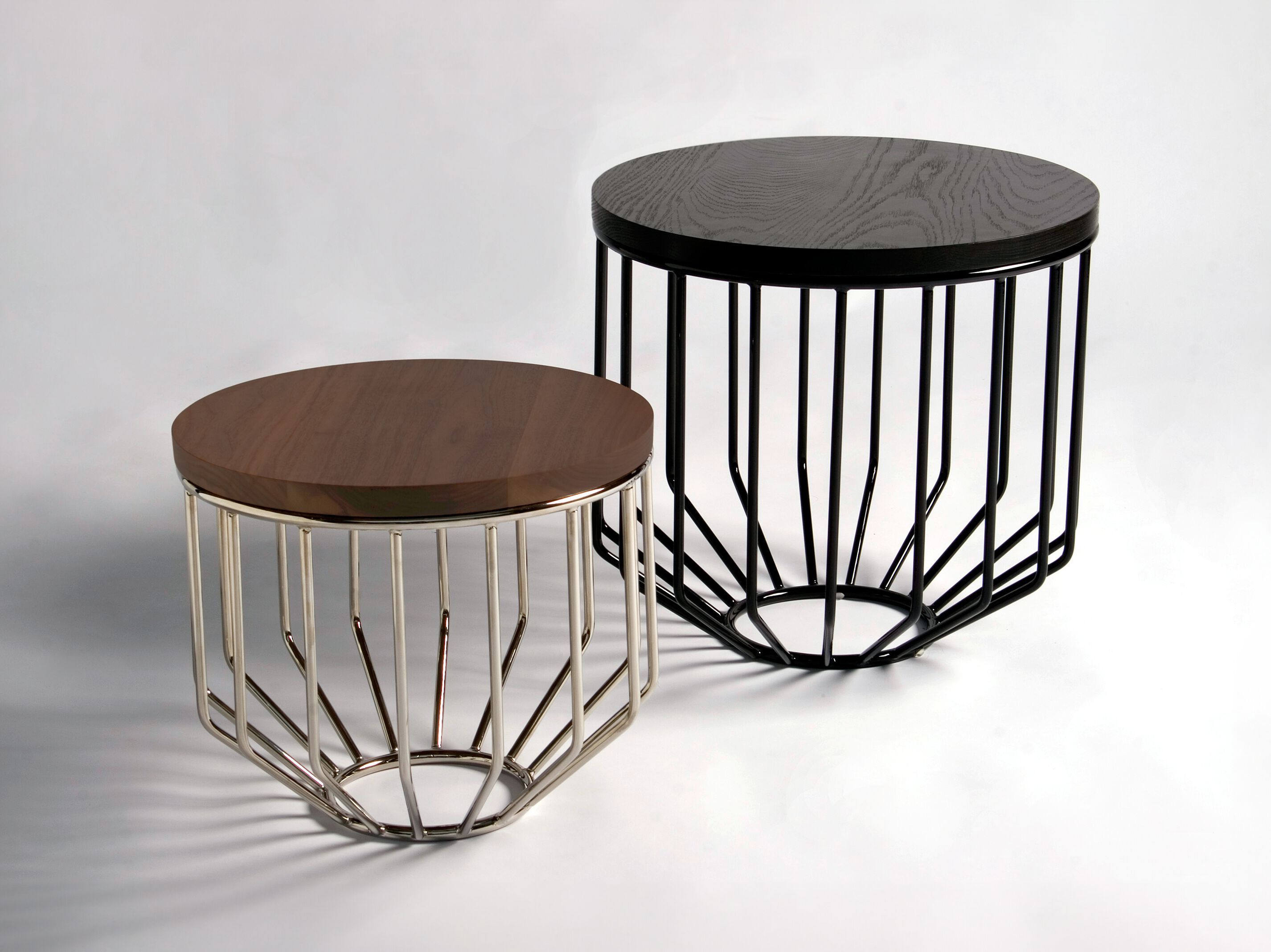 Высокий круглый журнальный столик из массива дерева Phase Design Wired ARCH-00090789