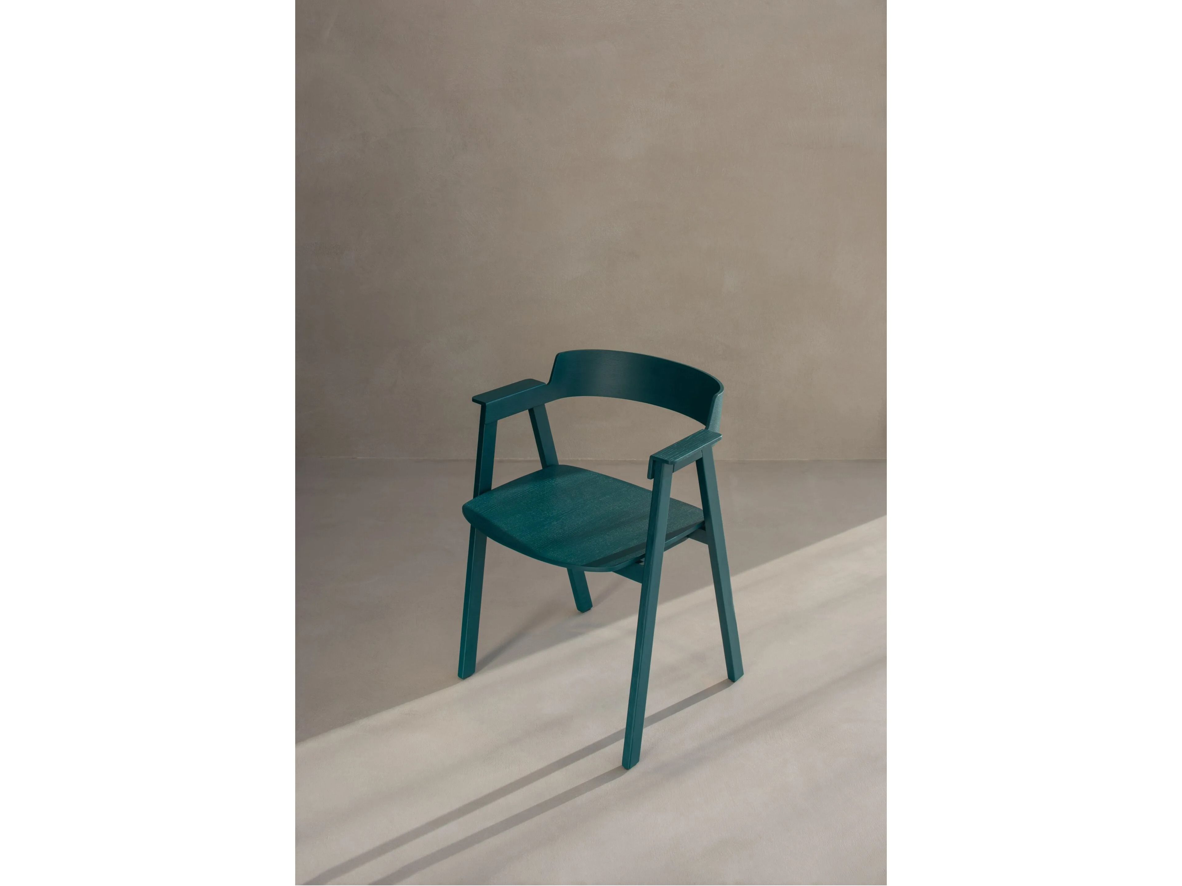 Стул из лакированного дуба с подлокотниками Gazzda FLIP ARCH-00109869 - Вид №21