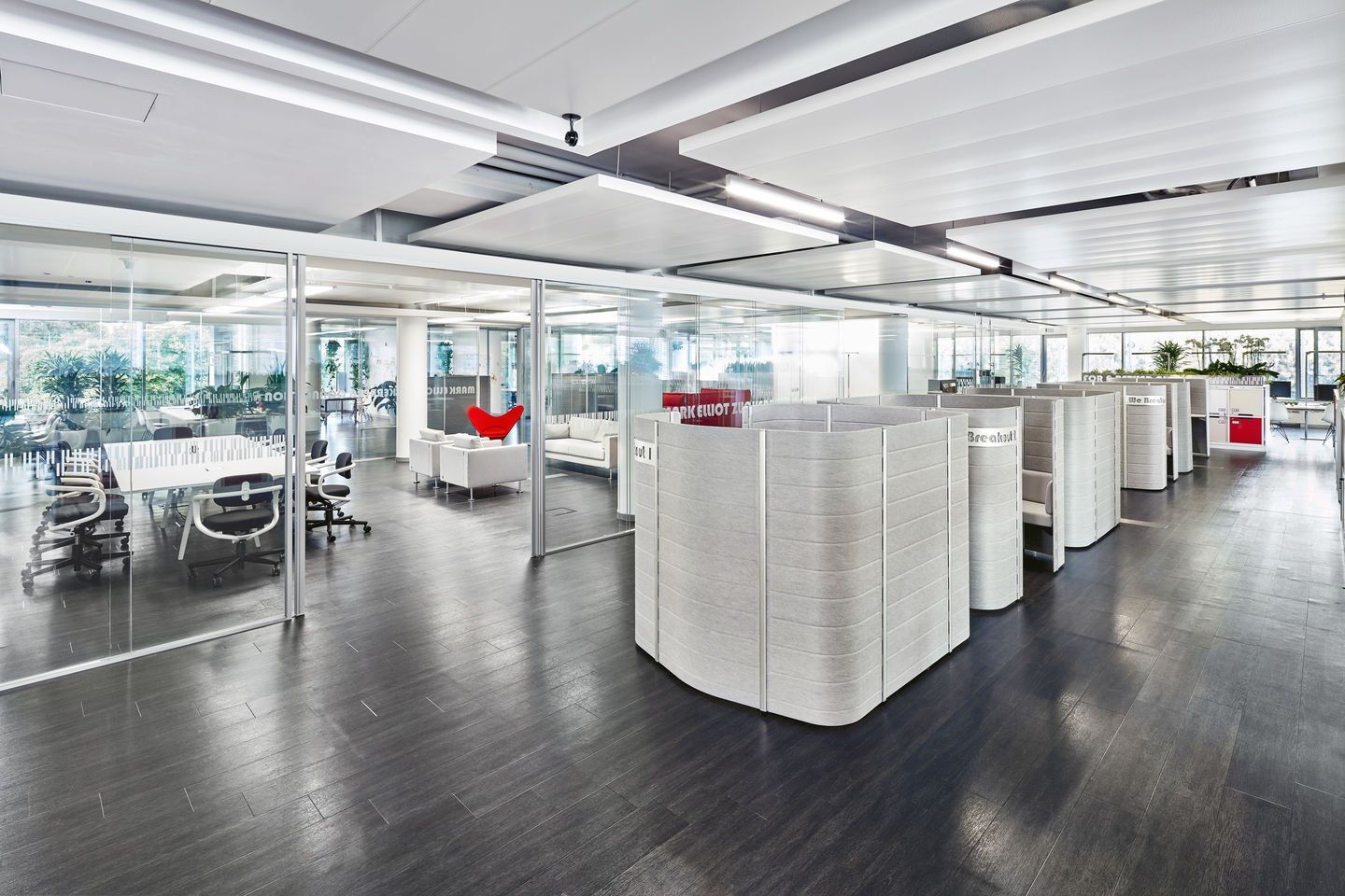 Тканевый стул с подлокотниками VITRA Eames Aluminium Group ARCH-00057694 - Вид №13