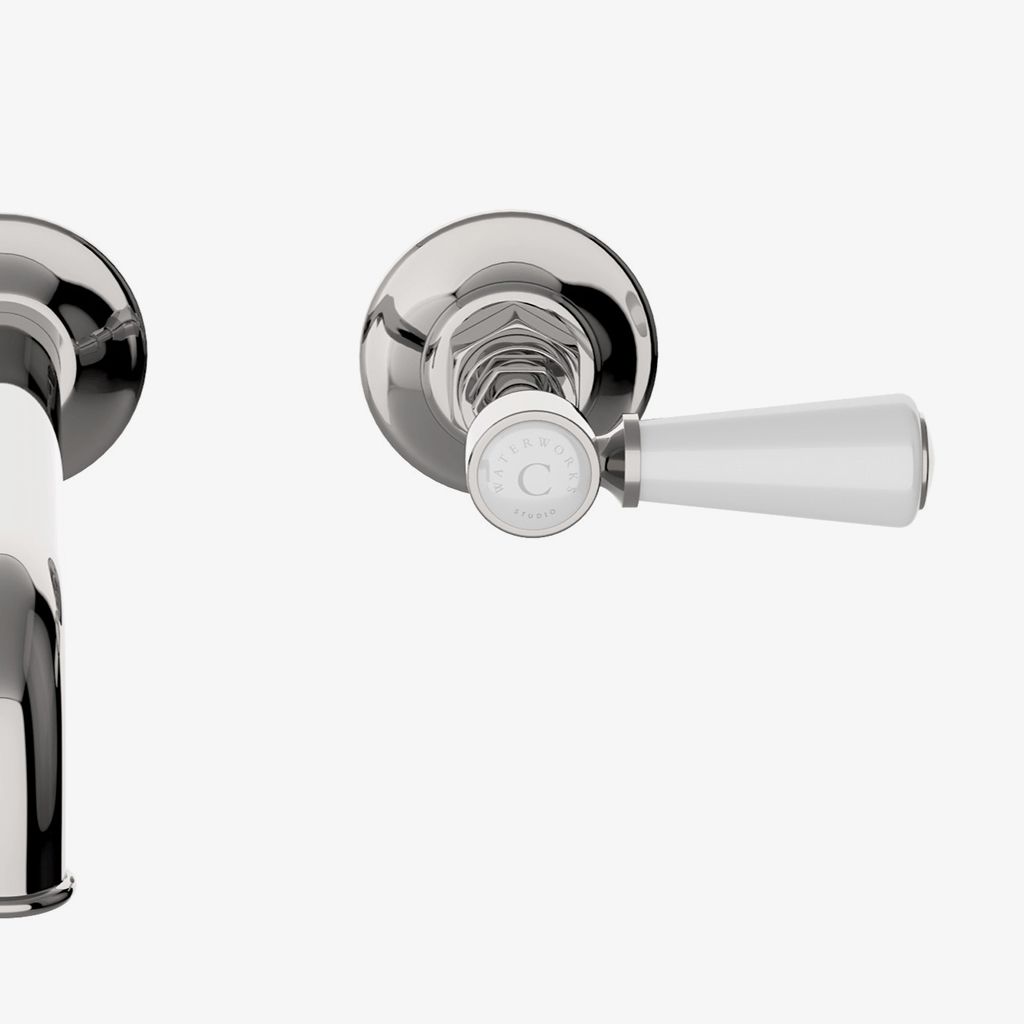 HGLS70 Низкопрофильный настенный смеситель для унитаза с тремя отверстиями Highgate с белыми фарфоровыми ручками и клапаном Waterworks  - Вид №1