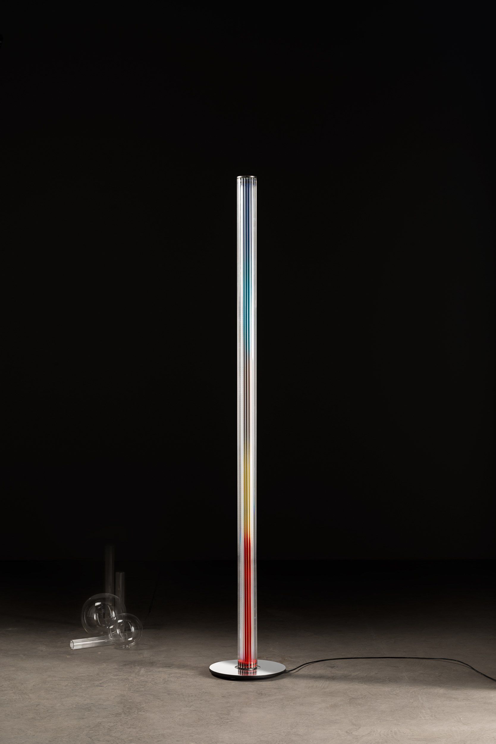 Алюминиевый и стеклянный светодиодный торшер Andcosta стекло ARCH-00068155 - Вид №1