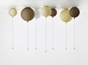 Потолочный светильник из опалового стекла