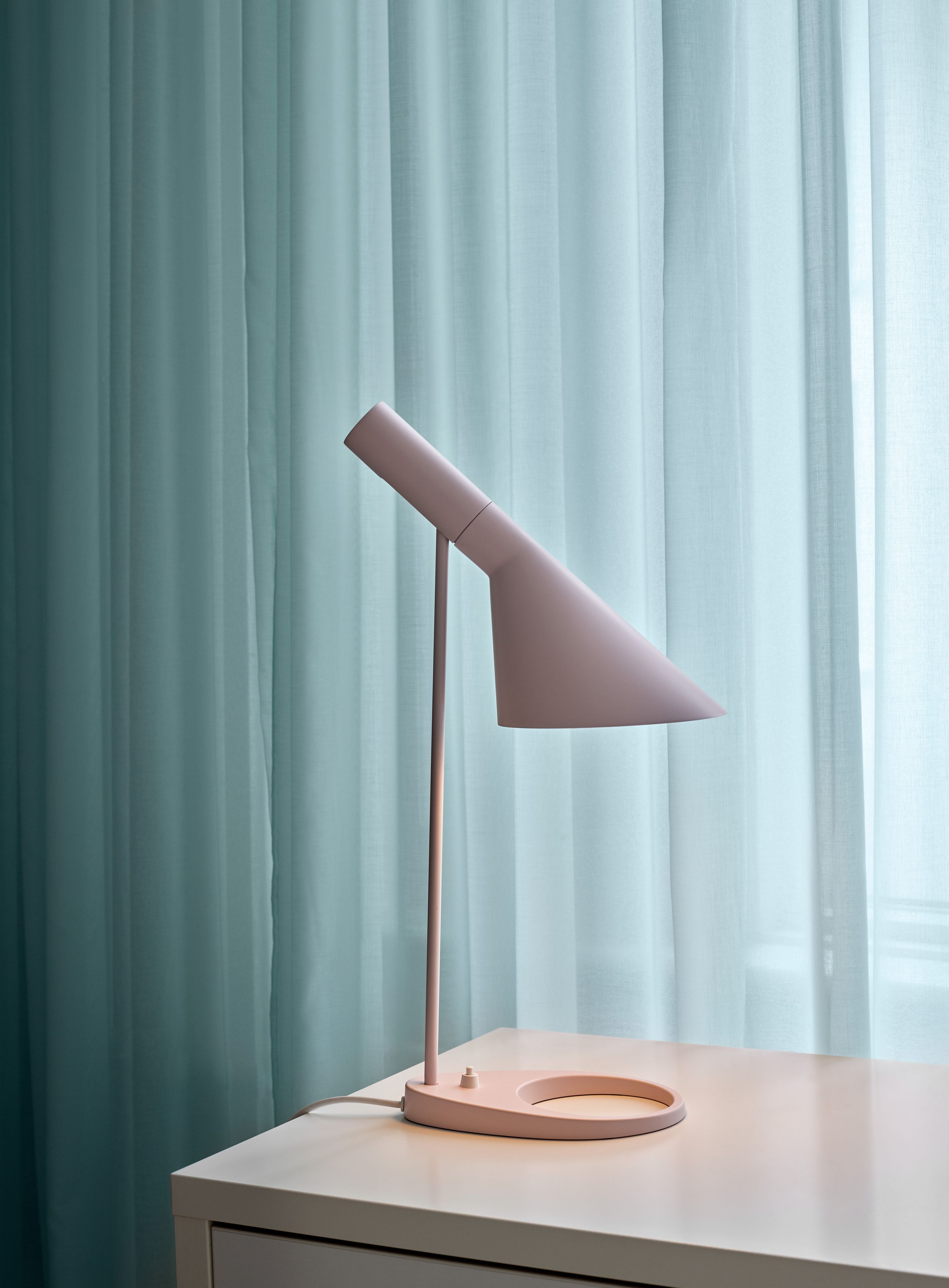 Регулируемая стальная настольная лампа Louis Poulsen AJ ARCH-00138097 - Вид №9