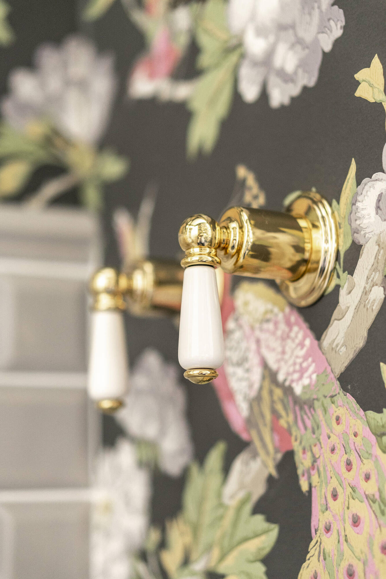 Traditional bathrooms Motivtapete Pavona Pavona - Little Greene  - Вид №9