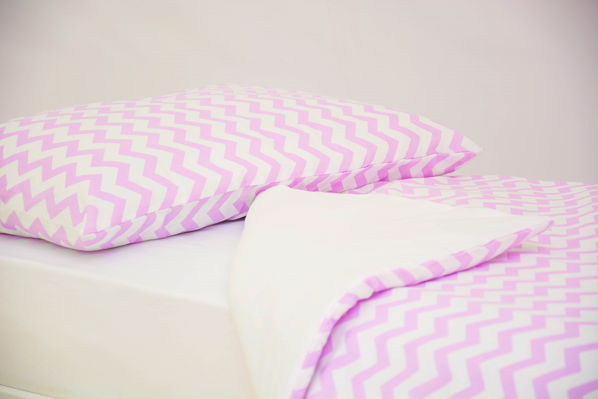 Детское постельное белье "Зигзаги" лаванда БЕЛЬМАРКО  327402 Розовый Santreyd  - Вид №2