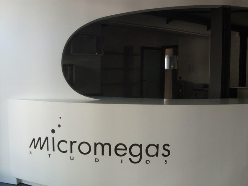 Ondulina Design Стойка администратора из Corian® sun-id-1378750 - Вид №1