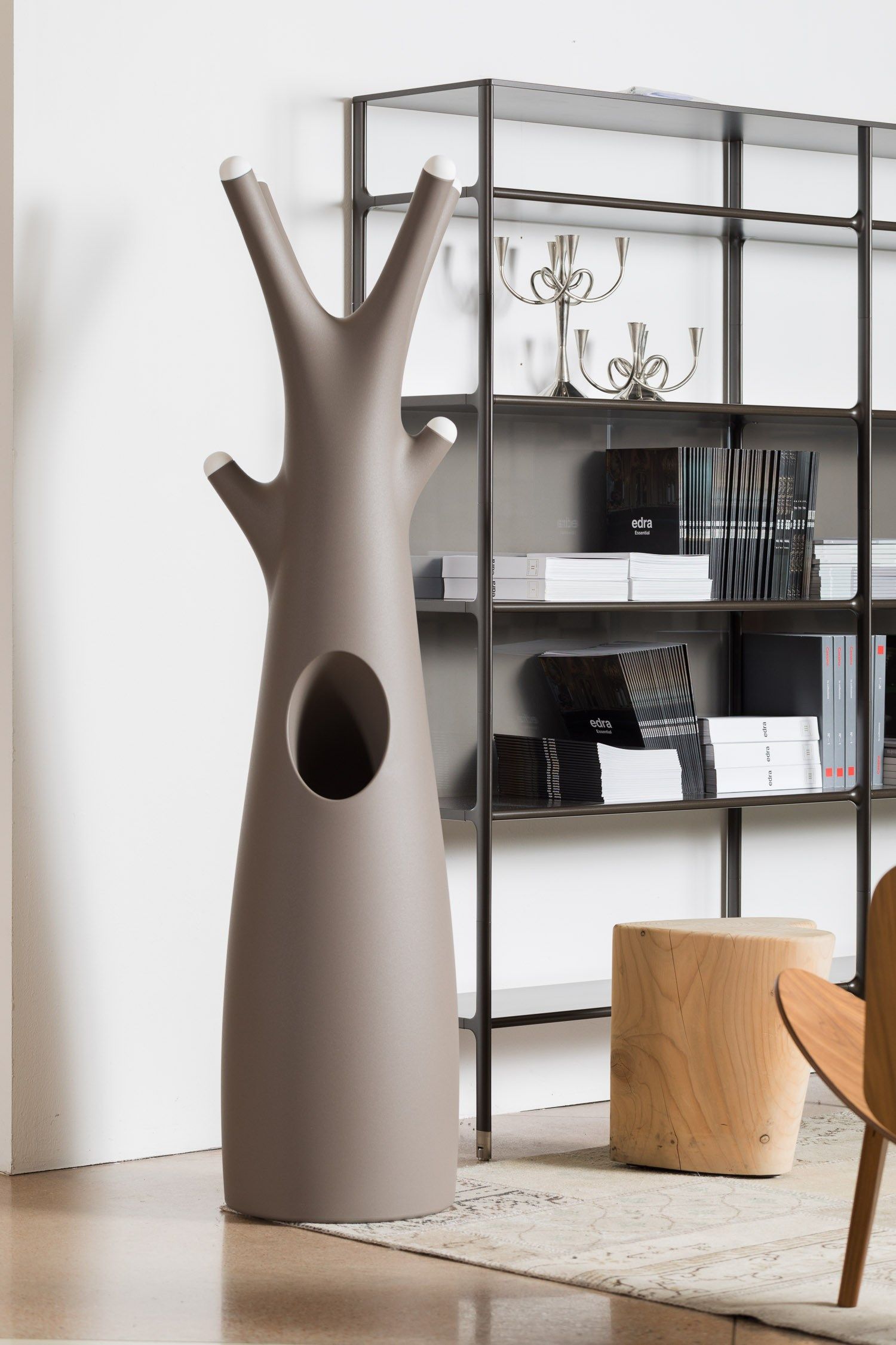 Вешалка для одежды из полипропилена PLUST Годо ARCH-00084247 - Вид №3