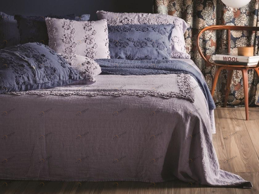 LA FABBRICA DEL LINO Простое льняное покрывало с вышивкой Decor sun-id-1462675