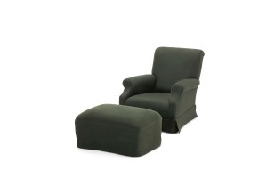 Тканевое кресло с подлокотниками