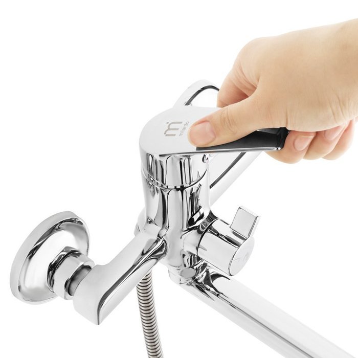 NELSBLCM10 Смеситель для ванны с длинным изливом с керамическим дивертором Milardo Nelson - Вид №2