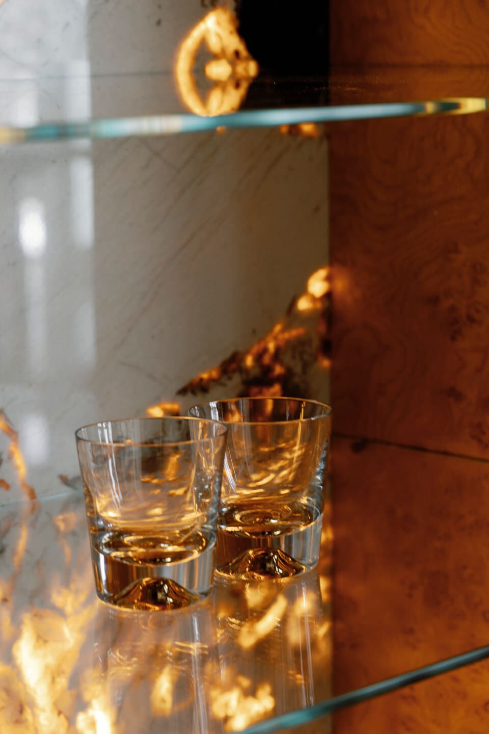 Витрина со встроенным освещением Greenapple PENEDO ARCH-00039957 - Вид №8