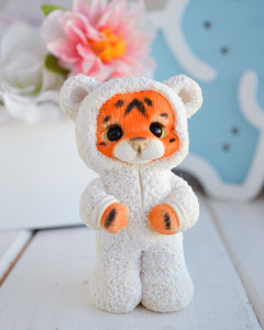 11234 Форма "Тигрёнок в пижаме S" силикон HobbyPage