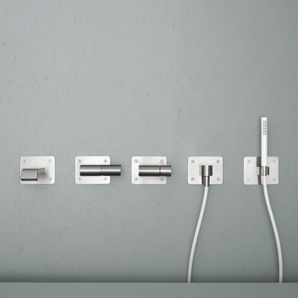 30 40. Выход воды Quadrodesign  - Вид №1