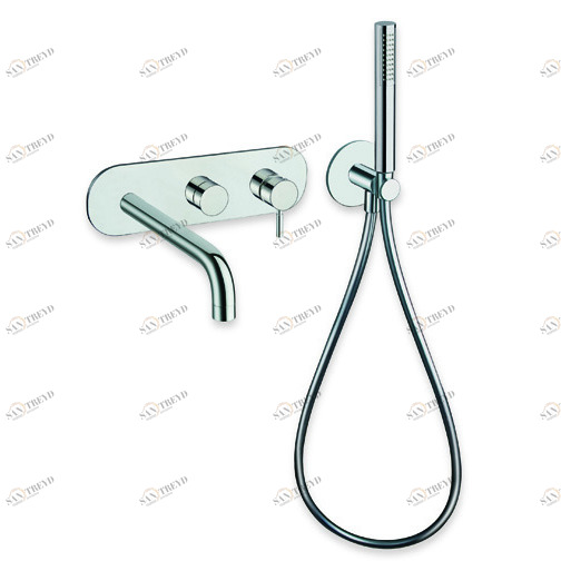 CRIPM110 Смеситель для ванны / душа скрытого монтажа в сборе с переключателем на 3 выхода, ручным душем с защитой от известкового налета, гибким шлангом LONG LIFE и металлической пластиной Cristina Rubinetterie 