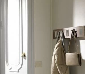 Вешалка / Tot portabiti